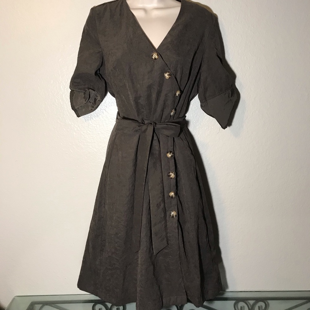 Fashion on Earth button up coat dress